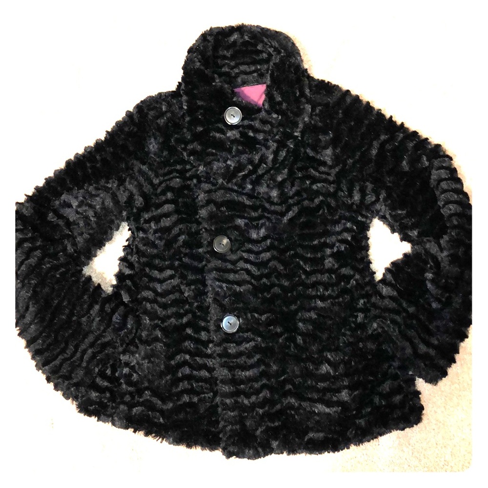 Patagonia black faux fur jacket size 12 Girls